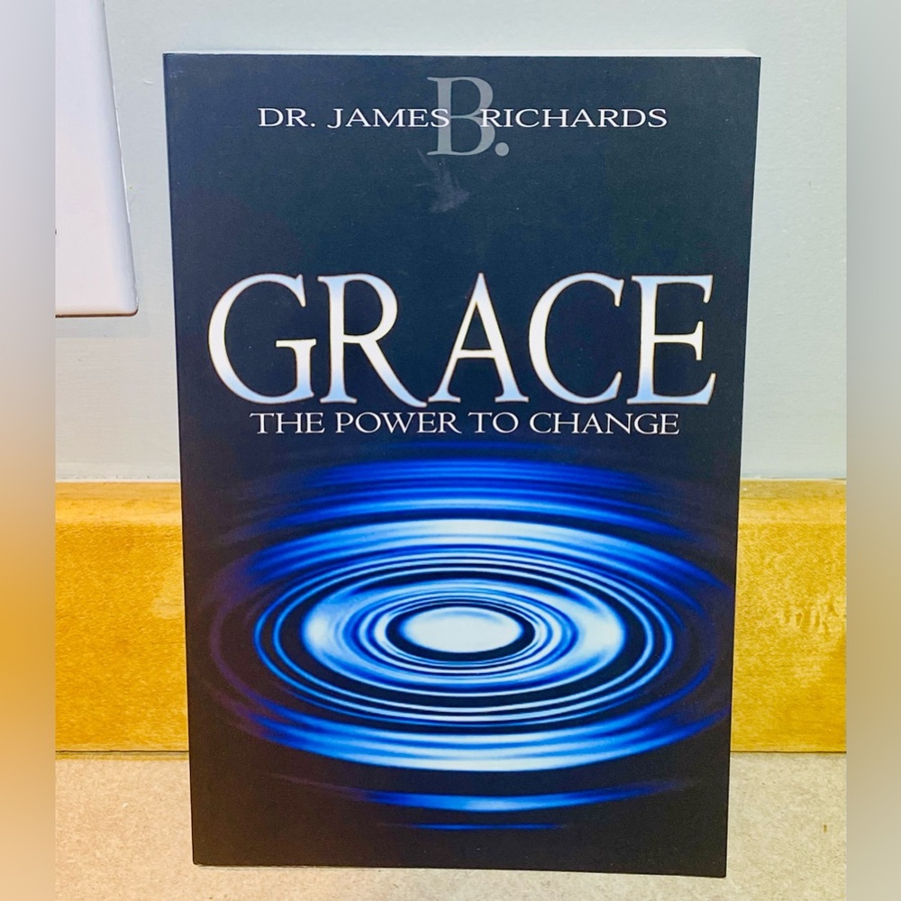 Grace: The Power to Change Book